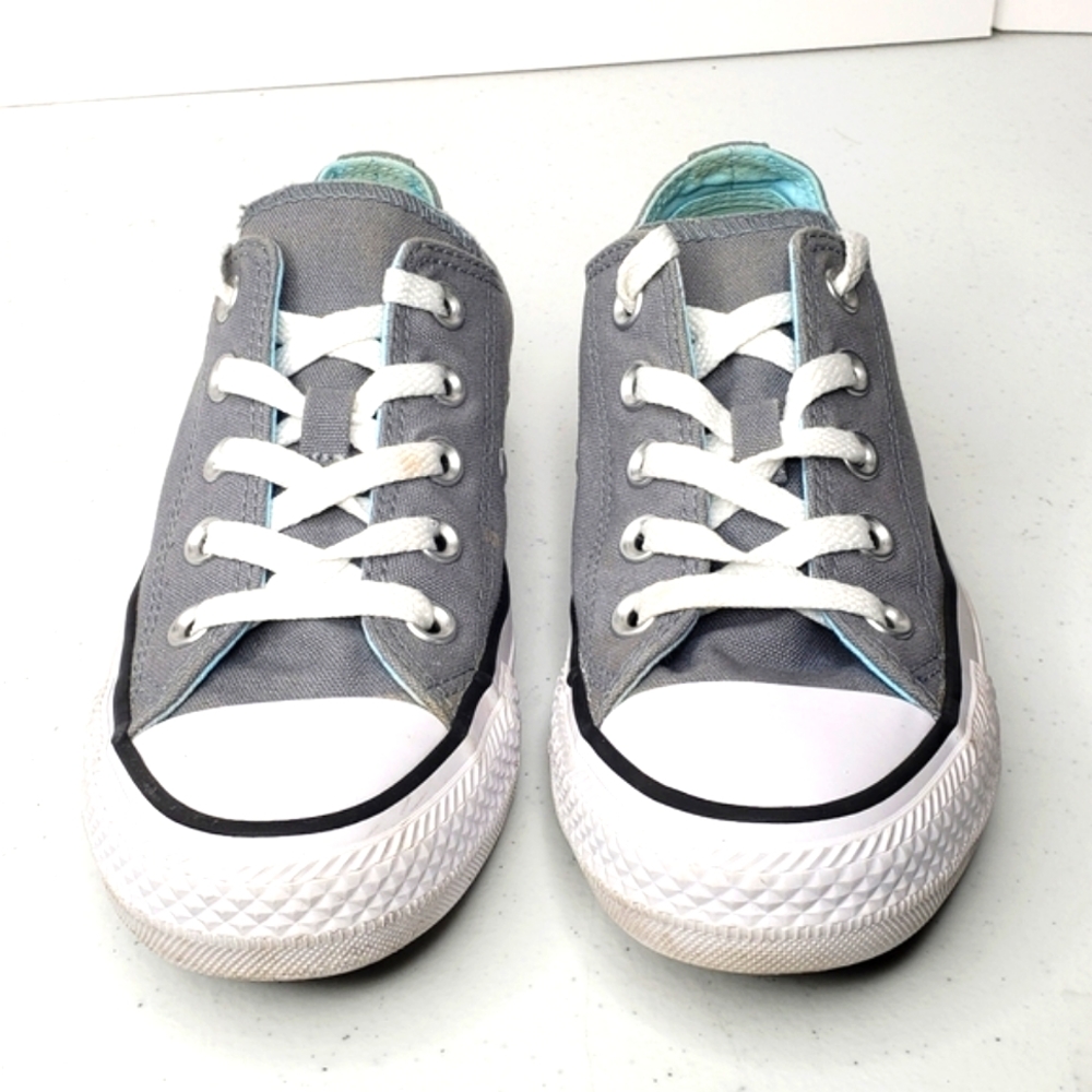 Converse All Star Women's Lowtop Size 5